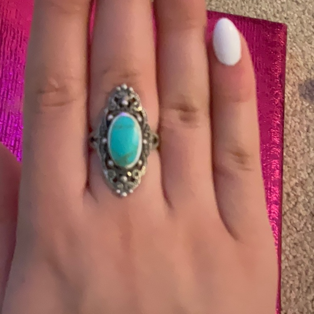 size 8 ring